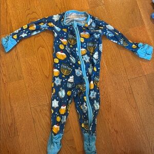 Little Sleepies 2022 Hanukkah Zippies